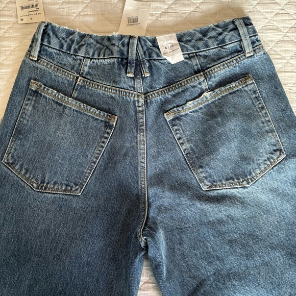 Good American Straight Jeans - Picture 4 of 5